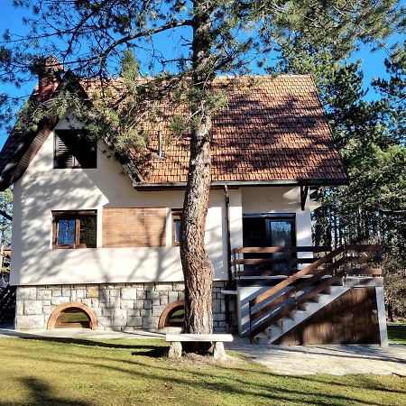 Vila Lucic Zlatibor Luaran gambar
